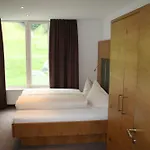 Lejlighed Laudinella - *