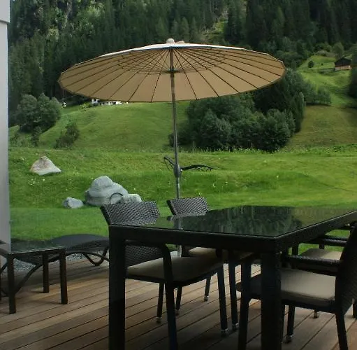 Laudinella - See