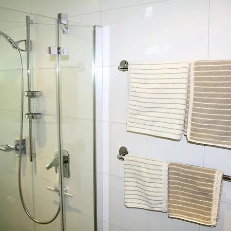 Apartman Laudinella - *