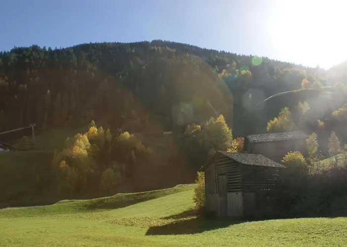 アパート Laudinella - *