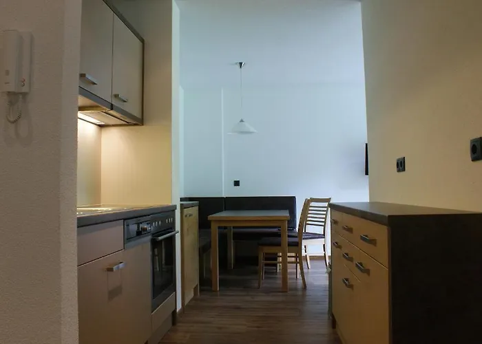 アパート Laudinella - *