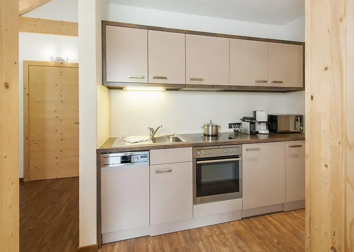 Laudinella - * ゼー